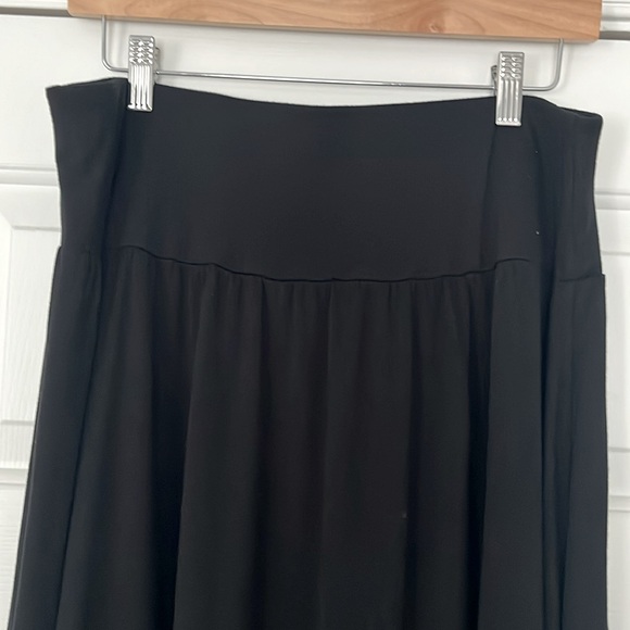 Hilary Radley Classic Black Midi Skirt size L - Picture 5 of 6